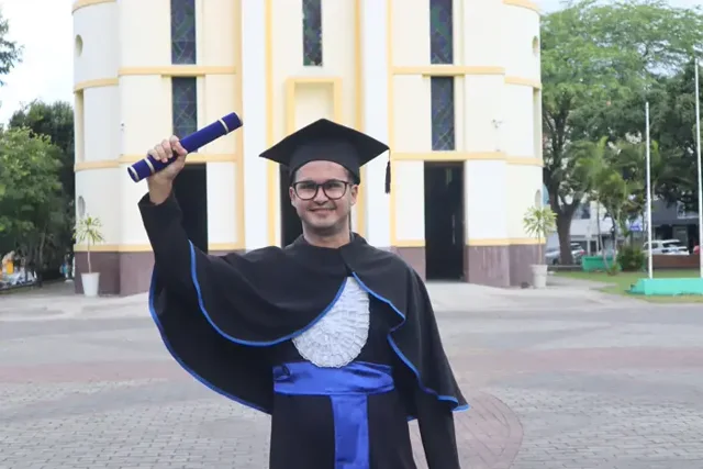 Formado(a) da Unicive com o diploma